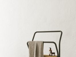 Come disporre gli accessori nel bagno: ecco alcuni consigli utili accessori nel bagno